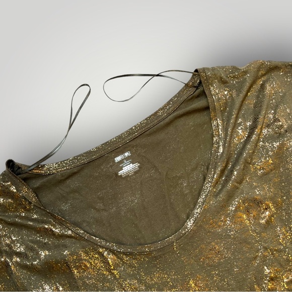 Jennifer Lopez Green Shimmery Top - Picture 4 of 13